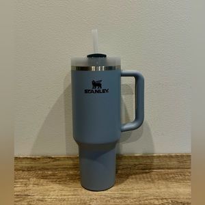 Used 40 oz Stanley in blue